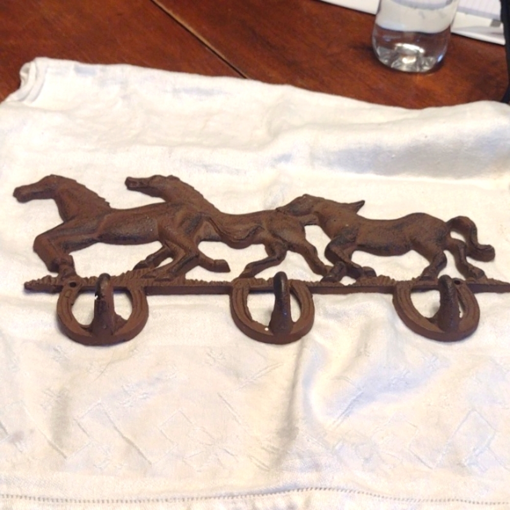 Cast iron triple horse hook